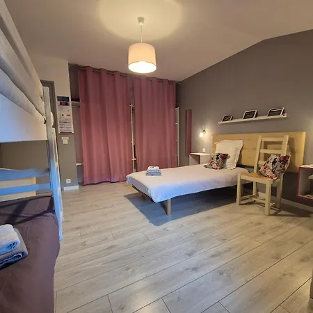 Le Clos D'audio 3* Riols