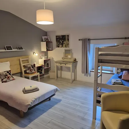 Le Clos D'audio 3* Riols