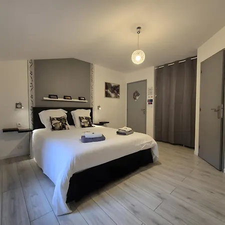 Le Clos D'audio 3*