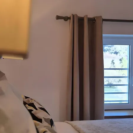Le Clos D'audio Bed & Breakfast 3*