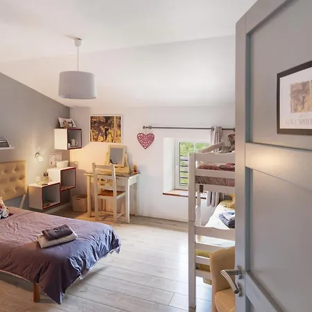 Le Clos D'audio 3* Riols