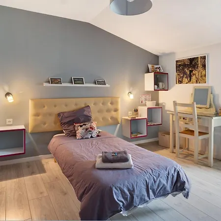 Le Clos D'audio Bed and Breakfast 3*