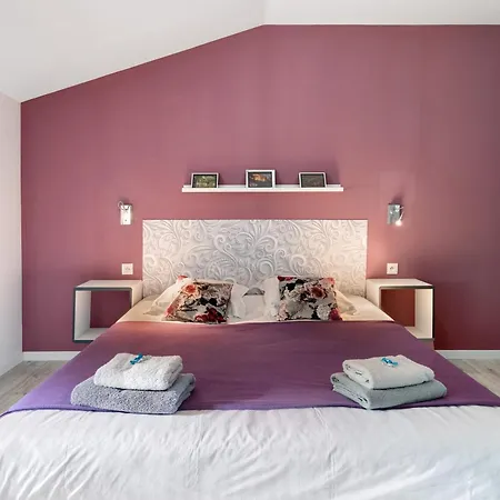 Le Clos D'audio 3*