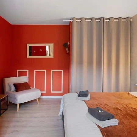 Le Clos D'audio Bed and Breakfast Riols
