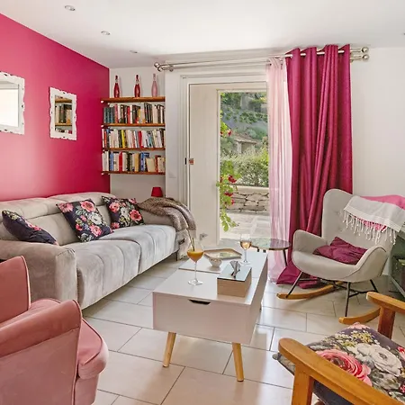 Le Clos D'audio 3* Riols