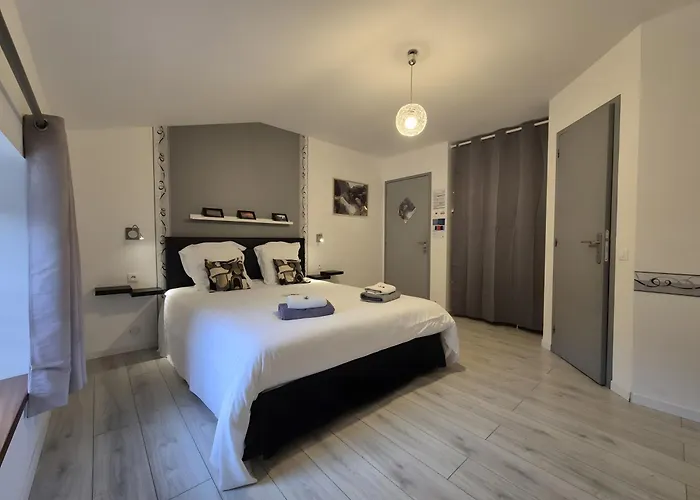 Couette-café Le Clos D'audio Riols