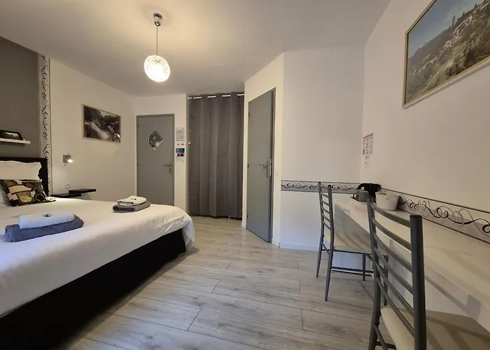 Le Clos D'audio Bed & Breakfast 3*